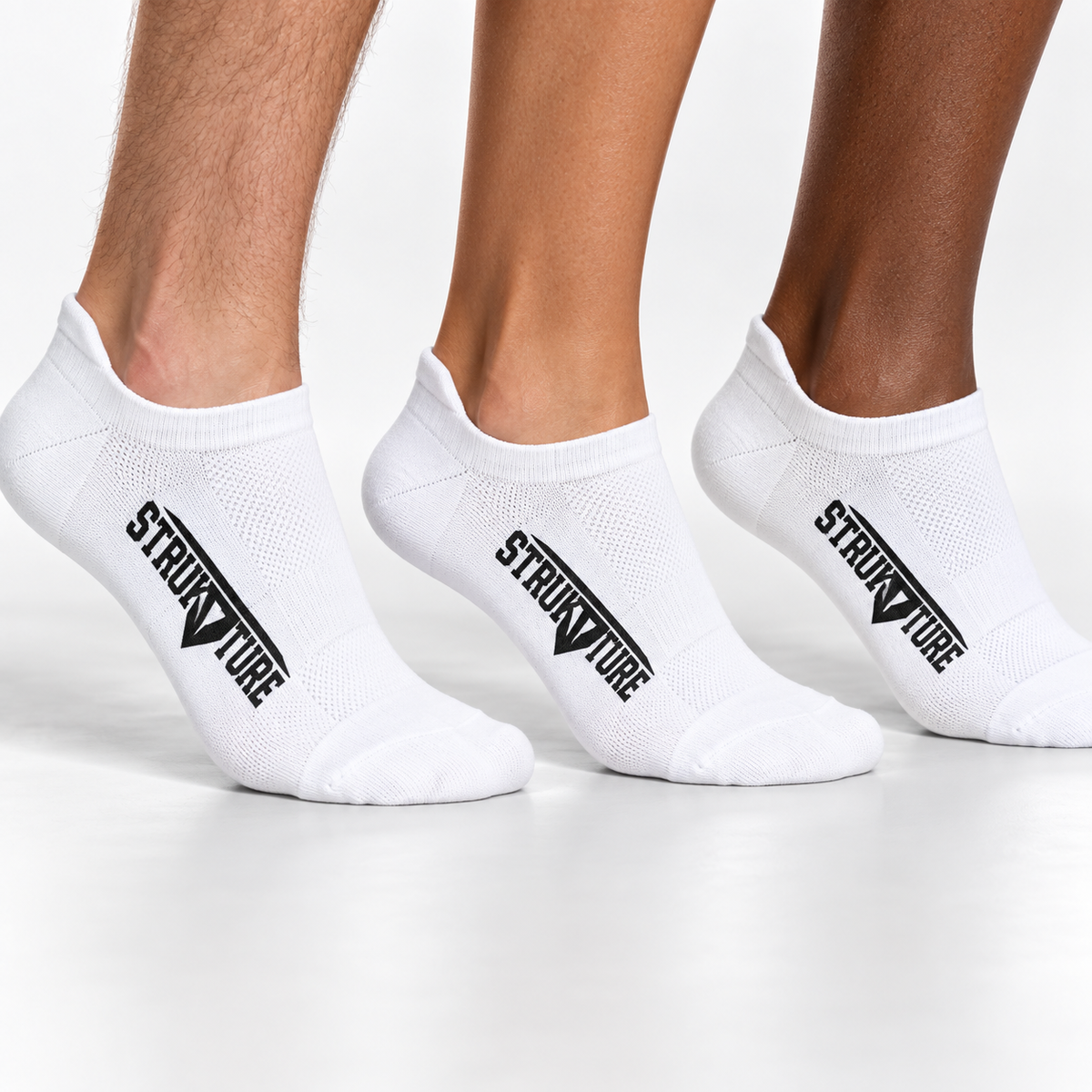 Strukture Unisex Performance Ankle Socks with Heel Tab