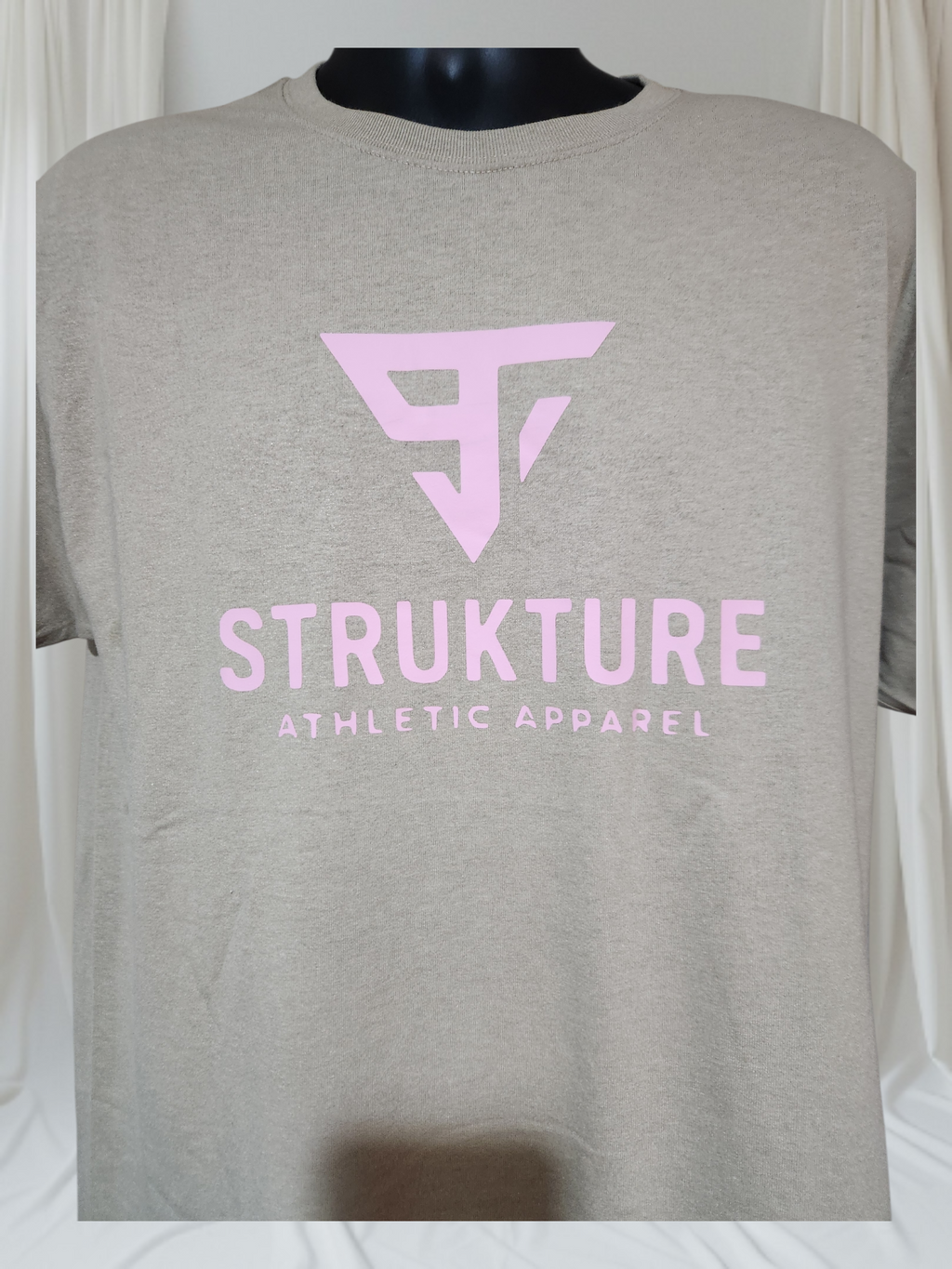 Strukture Athleic Apparel T-shirts