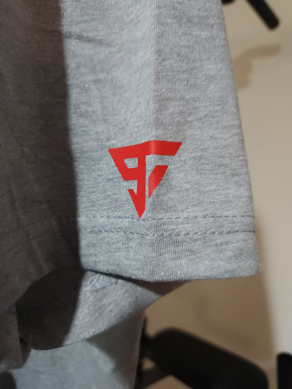 Strukture Athleic Apparel T-shirts